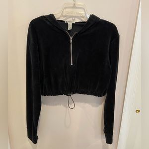 Black Cropped Hoodie